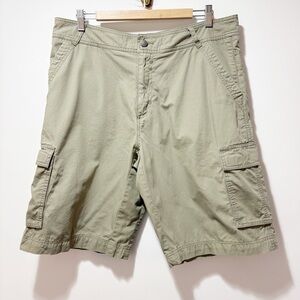 Patagonia All-Wear Cargo Shorts Size 36 Waist 11” Inseam 100% Organic Cotton